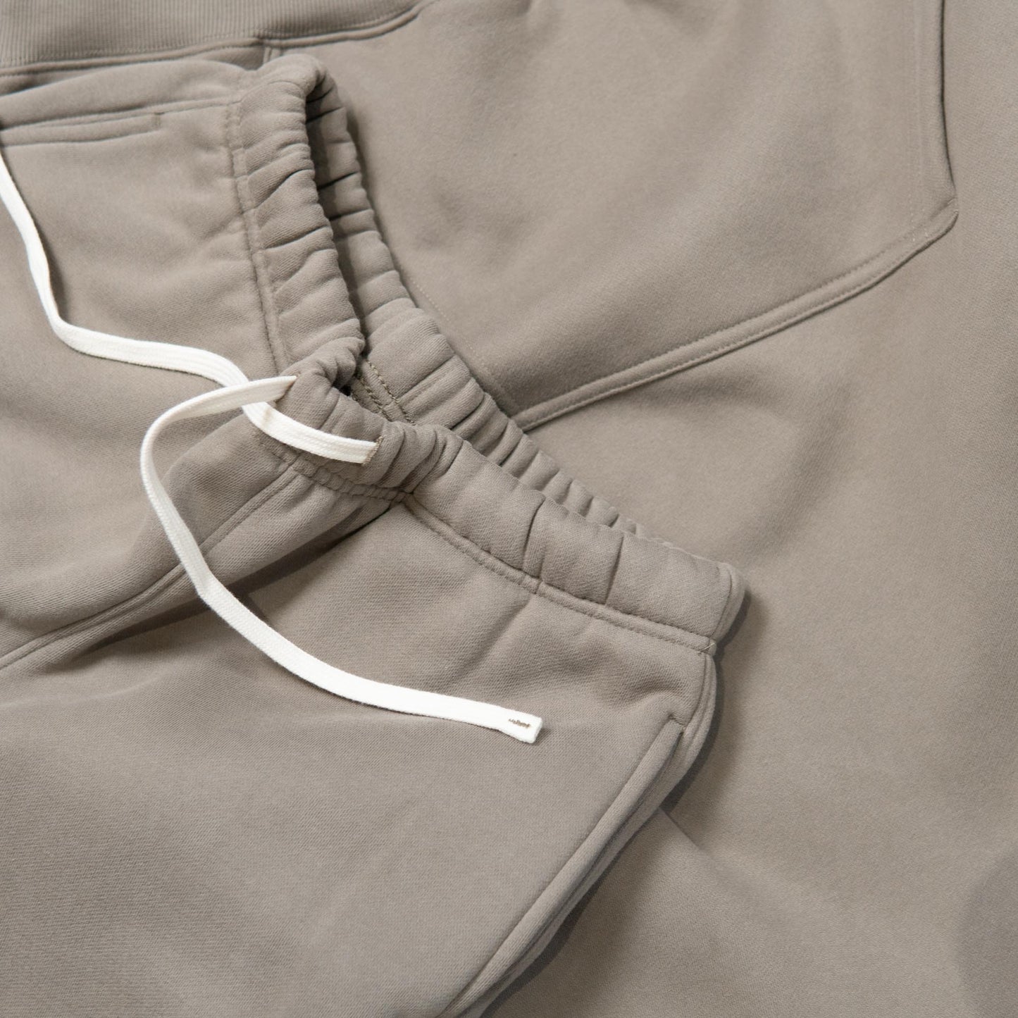 Comfortable and Stylish Sweatpants in Premium Cotton